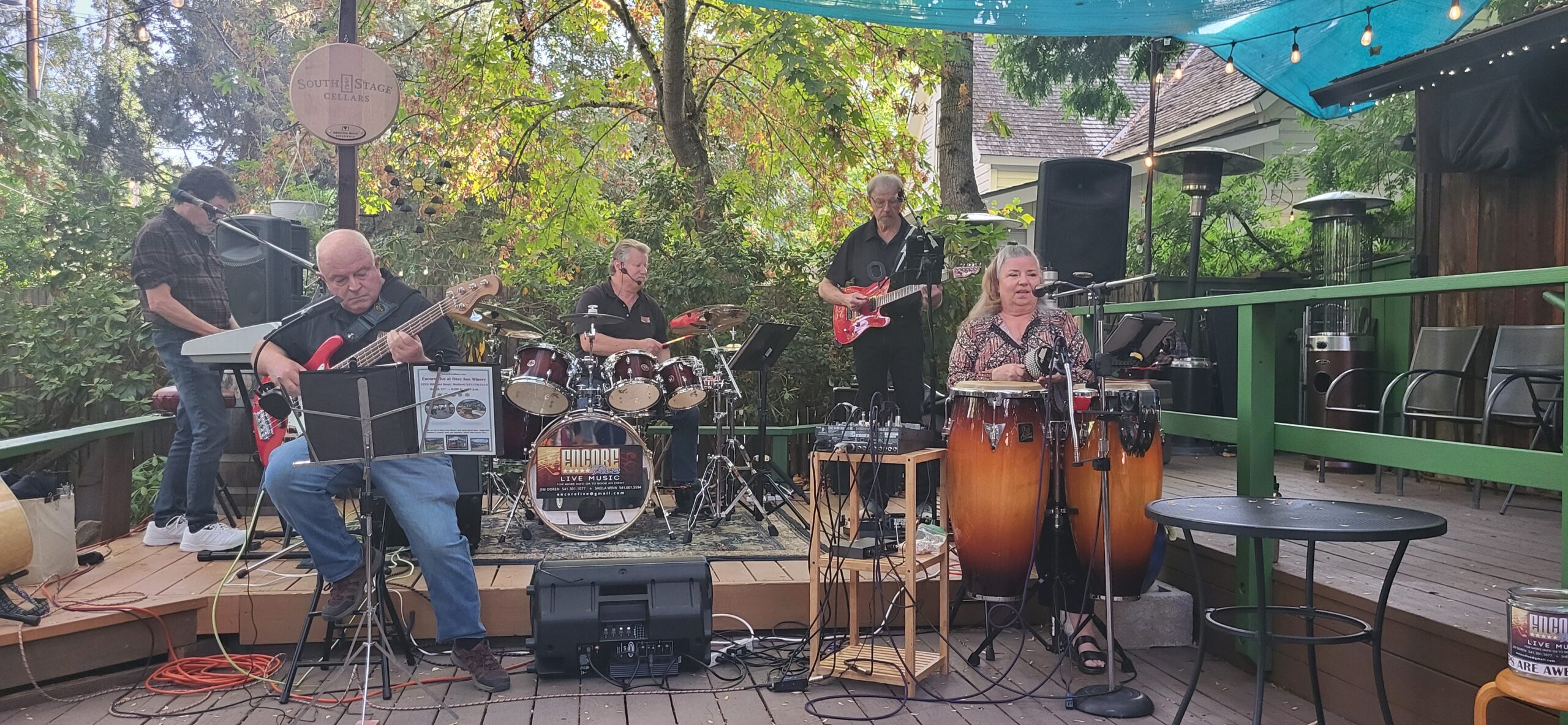top rogue valley band Encore Five playing at local live event